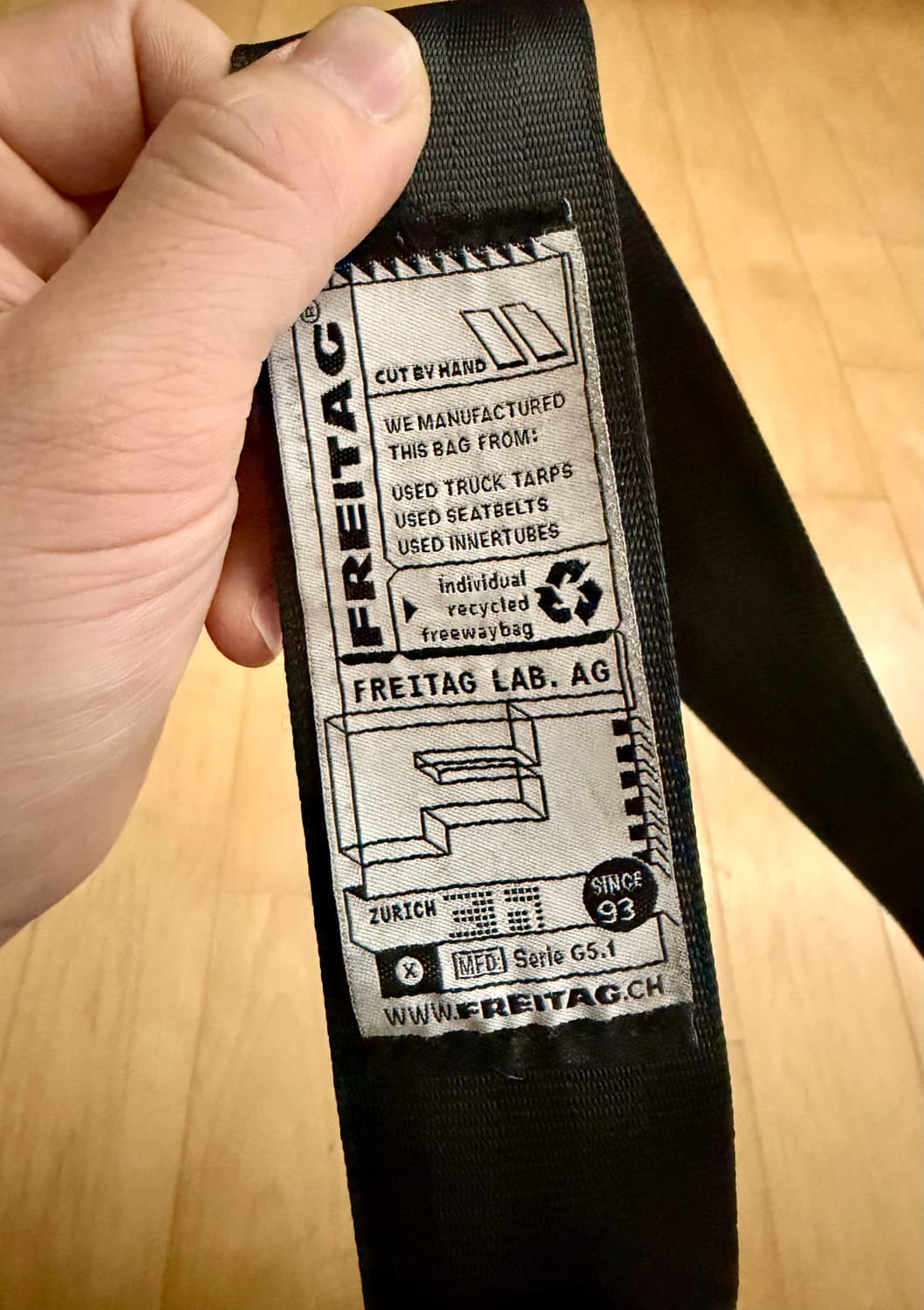 [프라이탁] F12 드라그넷 메신저백 그레이/레드 투톤 상품이미지6