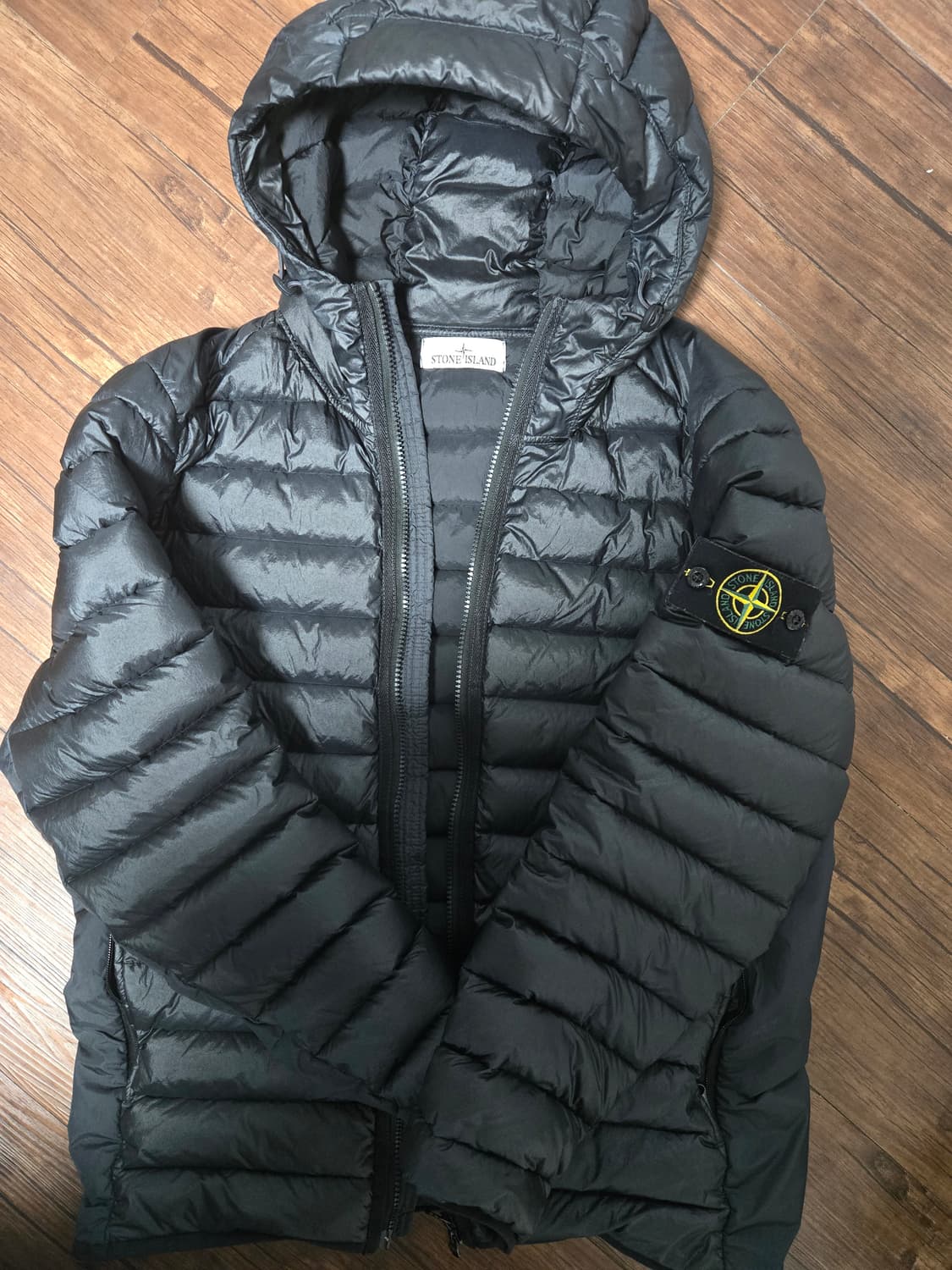 스톤아일랜드 룸우븐 24fw-a0029 블랙L 상품이미지1