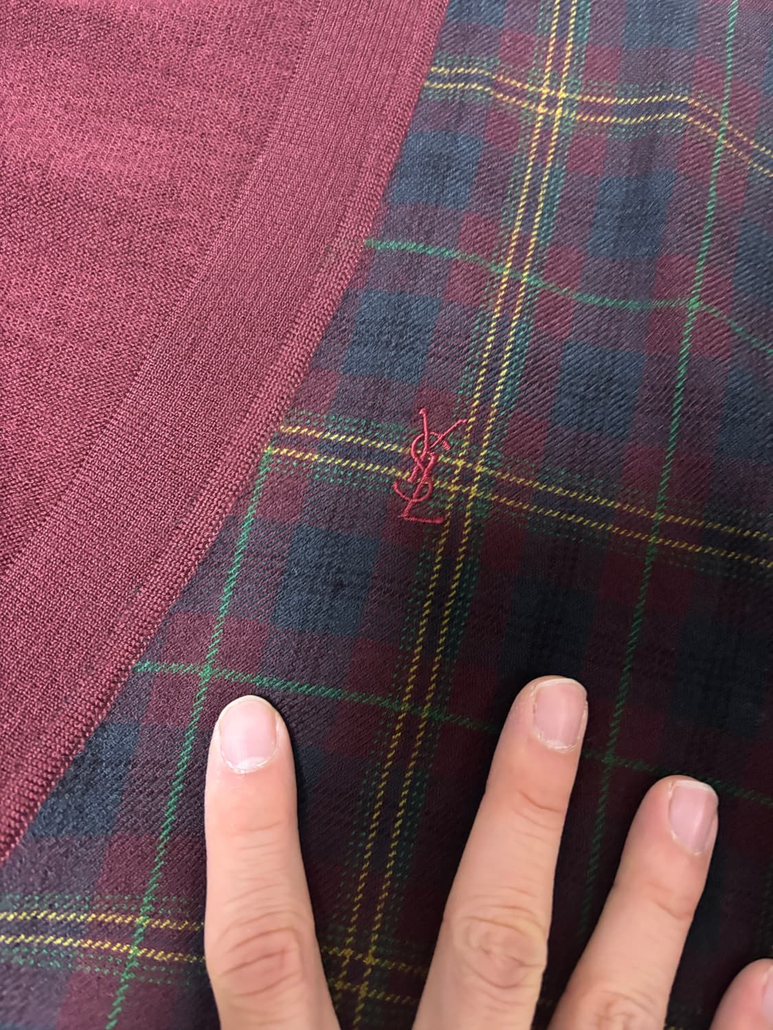 입생로랑 가디건 사이즈 100-105 상품이미지3