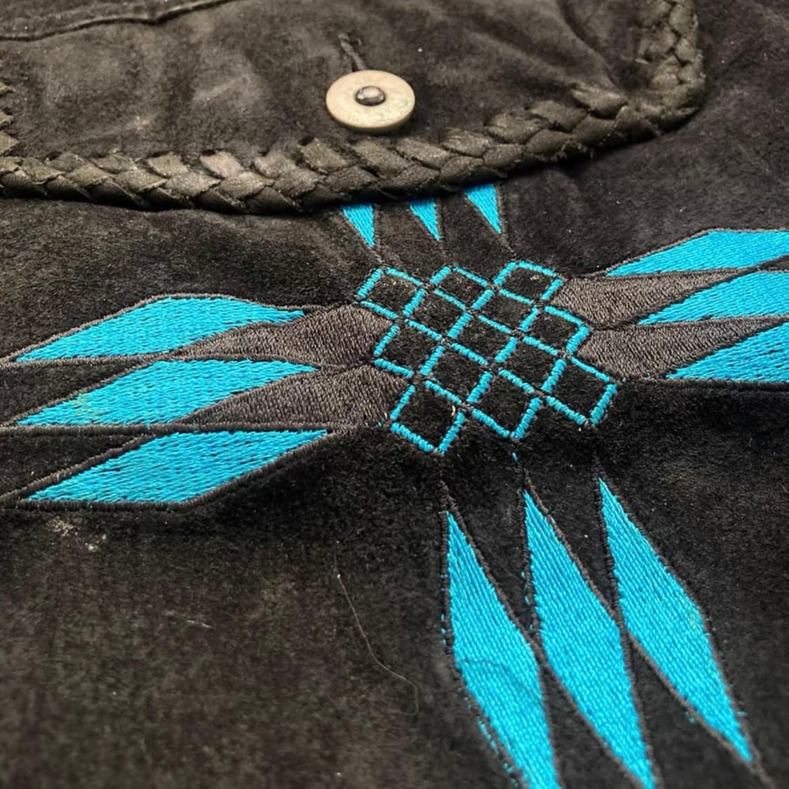 빈티지 인디언 태슬 & 자수 블랙 스웨이드 자켓 상품이미지8