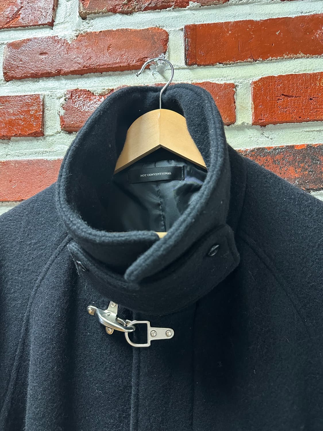 (OS)낫컨벤셔널 스틸버클 오버핏 발마칸 코트 상품이미지2