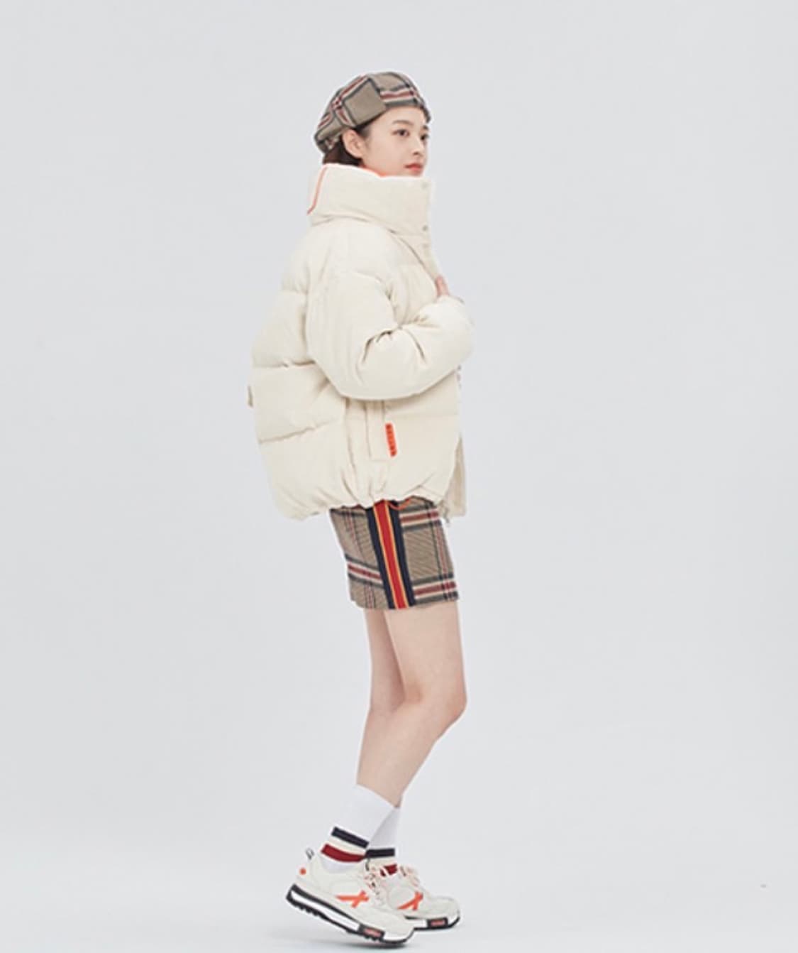 로맨틱 크라운 이누이트 코듀로이 덕다운 파카 숏패딩 상품이미지3