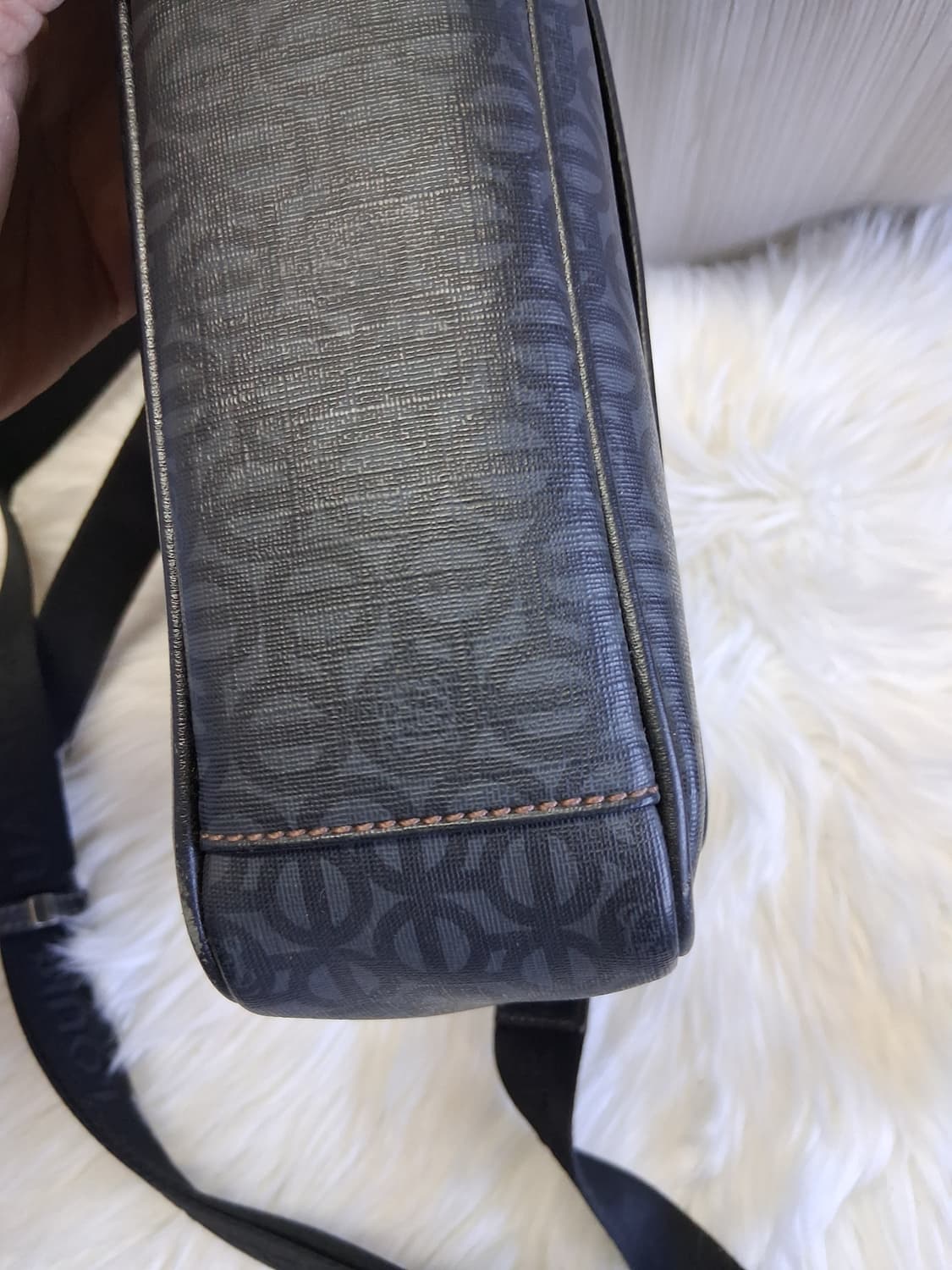 루이까또즈 남성 크로스백 블랙#신품급# 상품이미지6