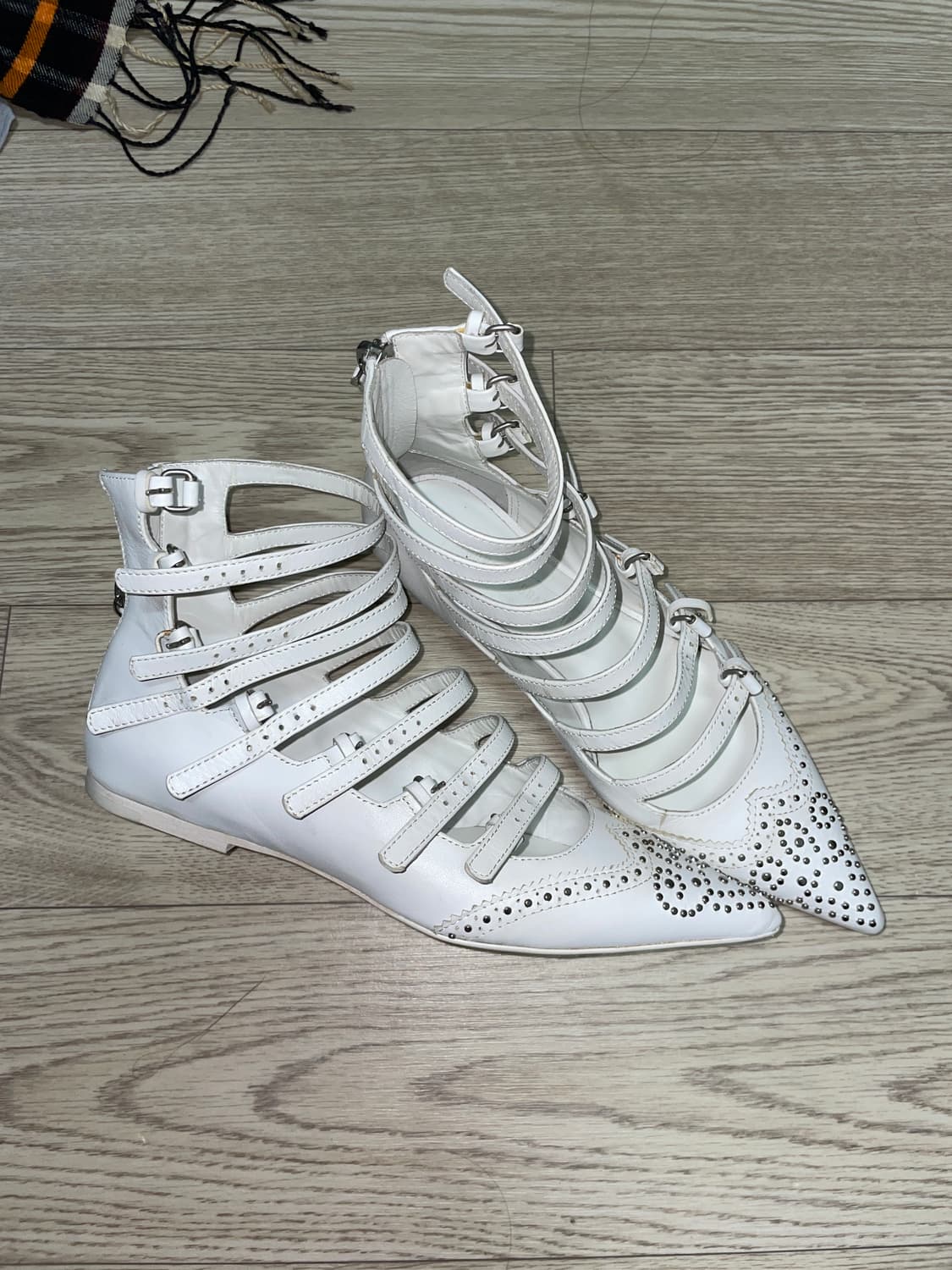 베로니크 브랑퀸호 스터드 플랫 상품이미지2