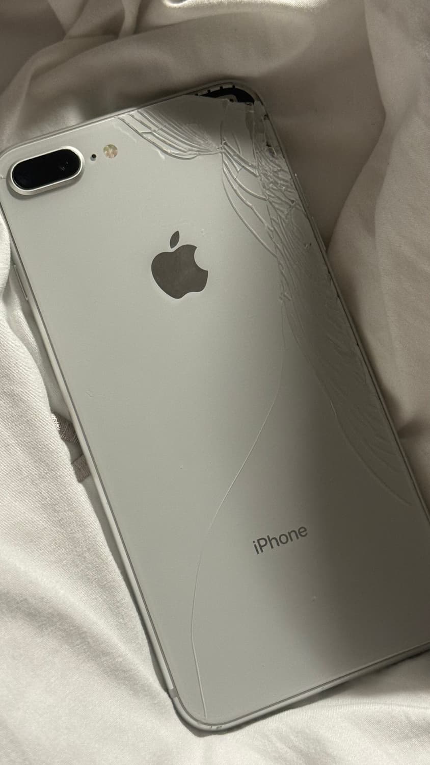 아이폰 8 플러스 64기가 상품이미지1