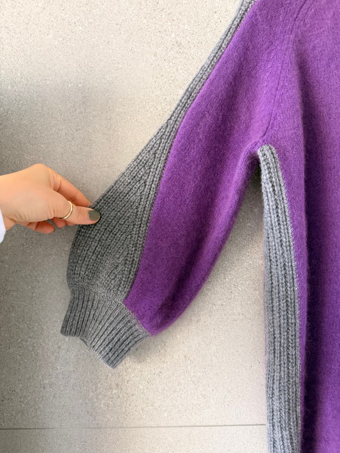 퍼플 울 캐시미어 혼방 여성 반목 8부소매 니트 블라우스 상품이미지2