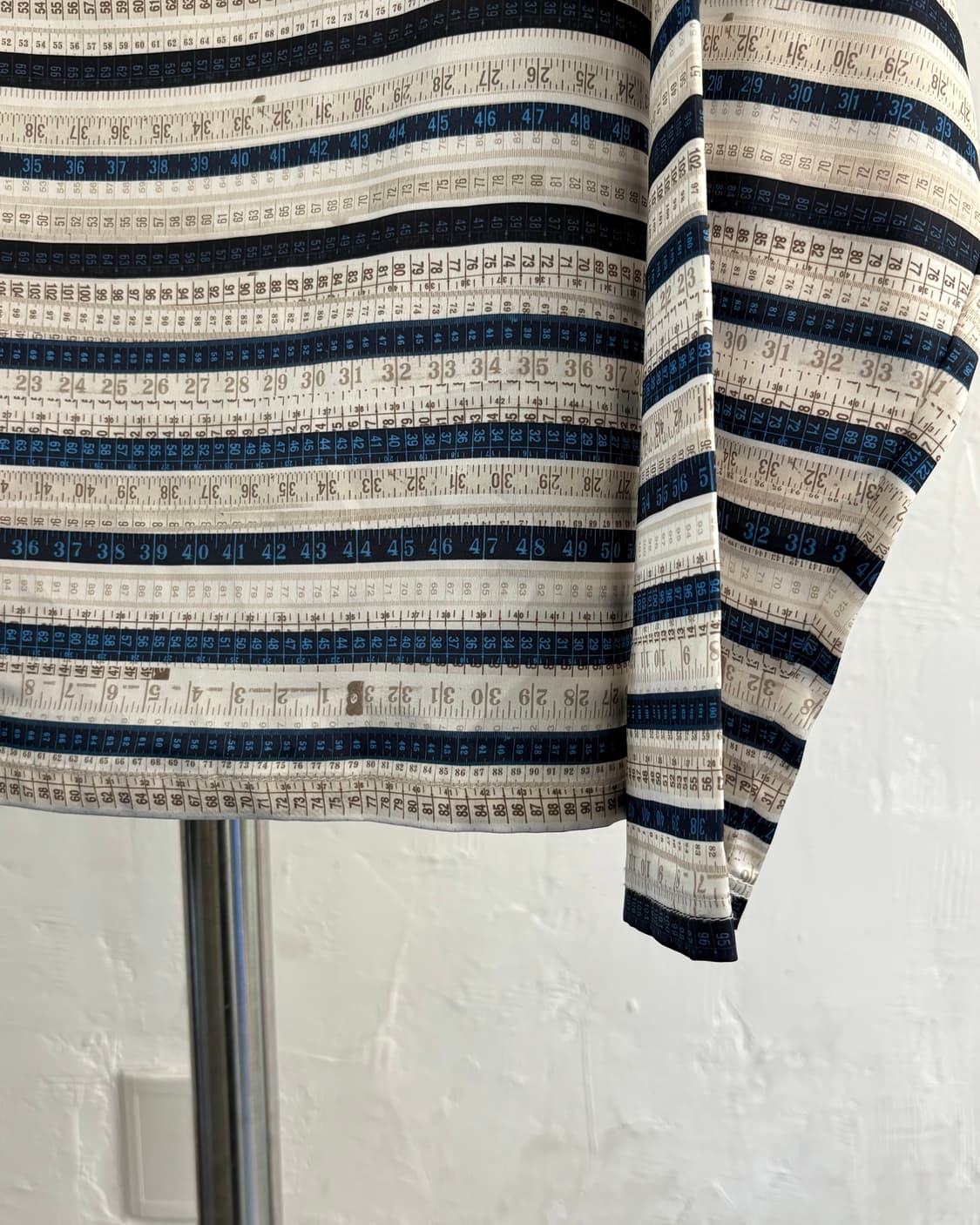 Jean Paul Gaultier 장폴고티에 룰러 프린팅 실크 티셔츠 상품이미지4