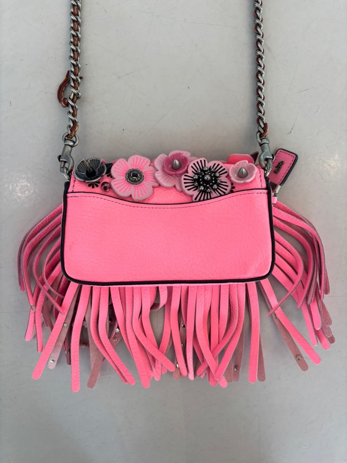 Coach Mini Fringe Leather Bag 상품이미지4