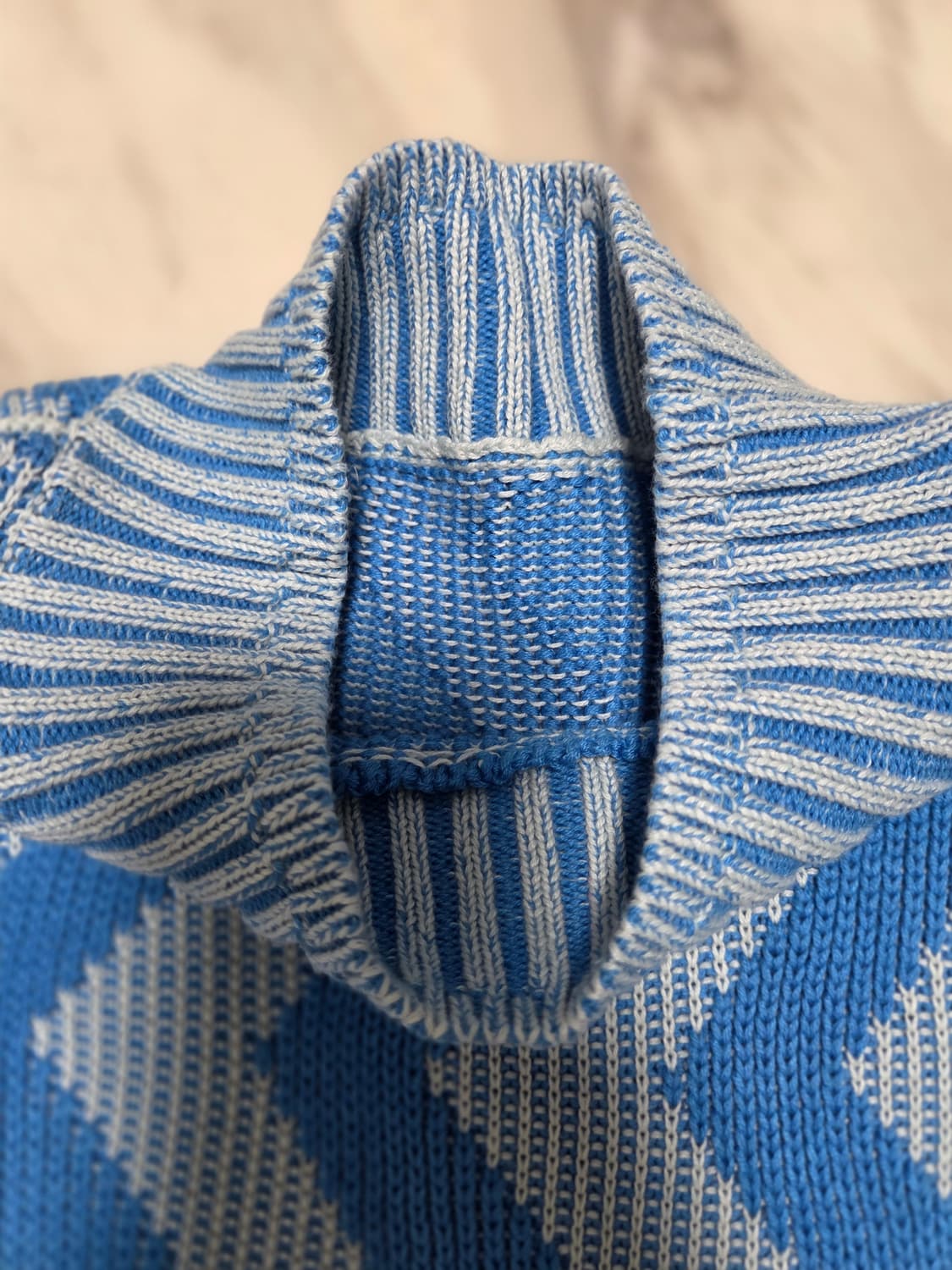 공용 페이스 로고 니트 상품이미지4