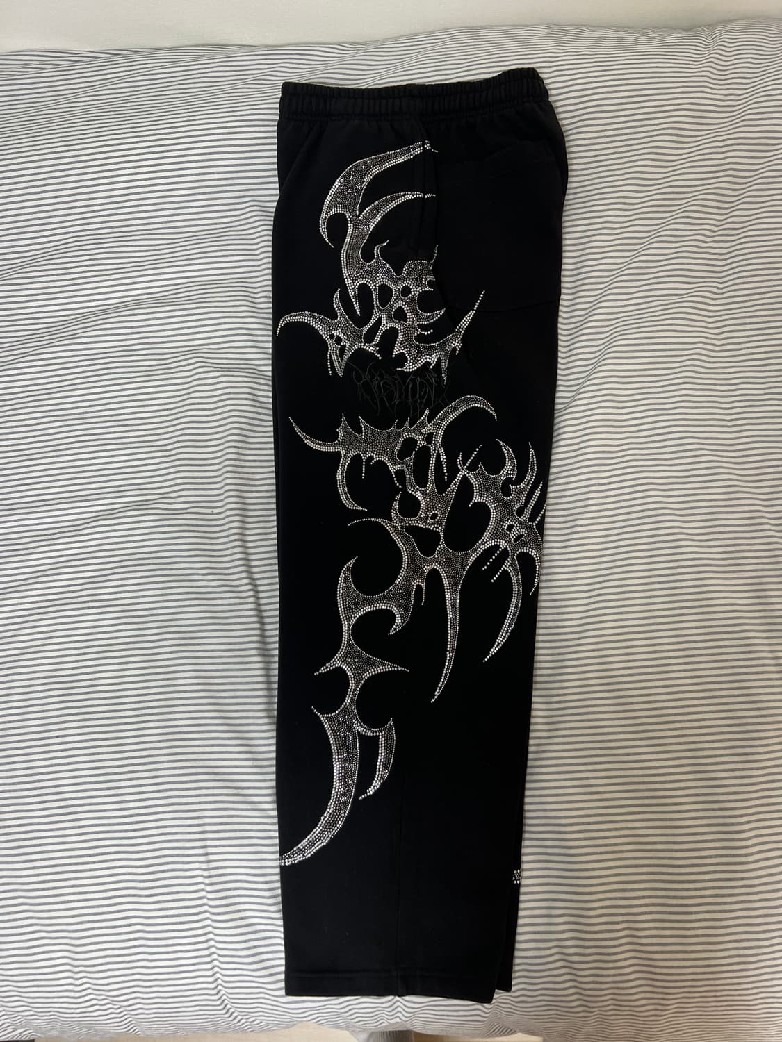 네임드콜렉티브 라인스톤 스웻팬츠 상품이미지3