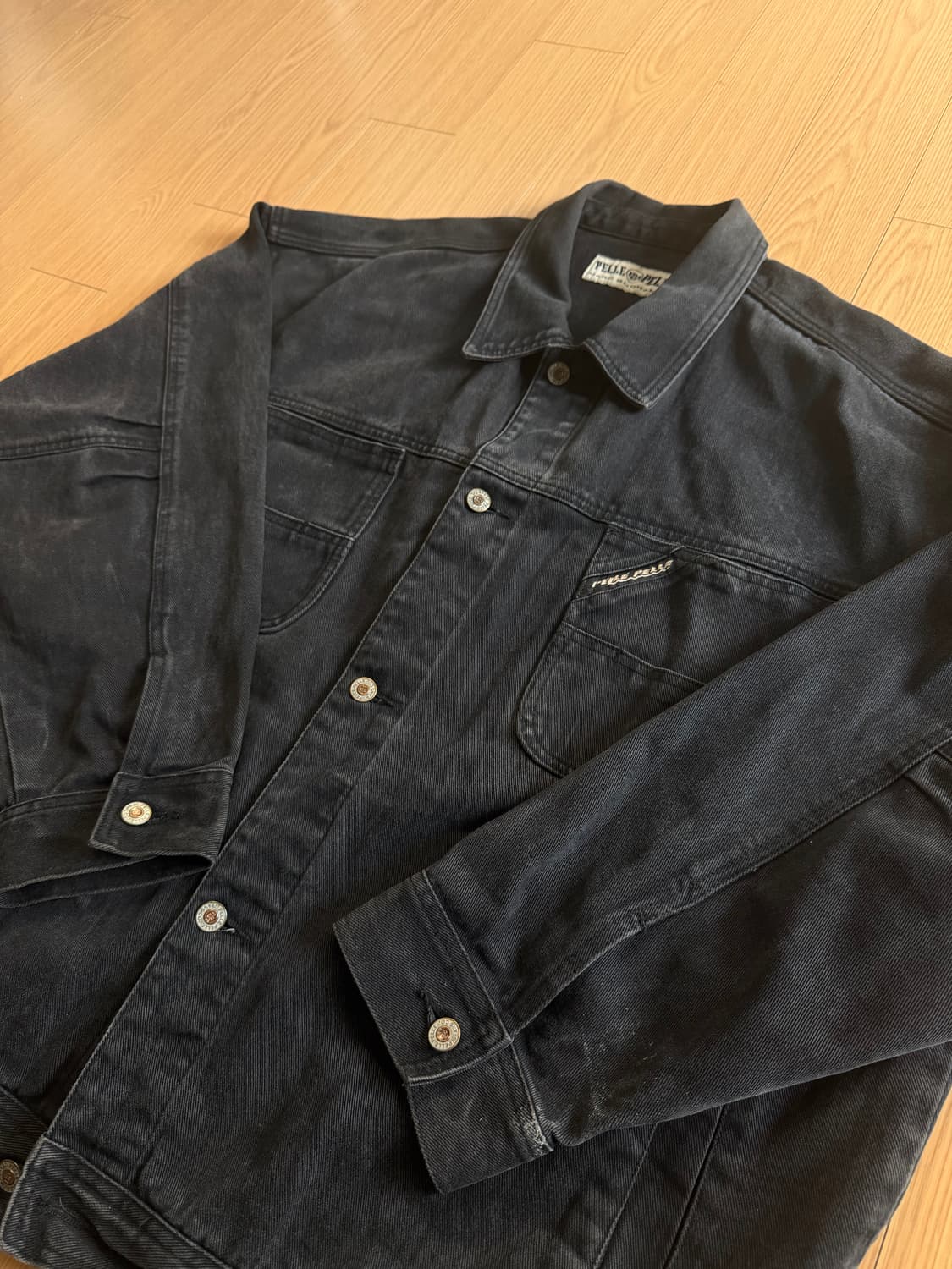 펠레펠레 흑청데님 트러커 자켓 상품이미지3