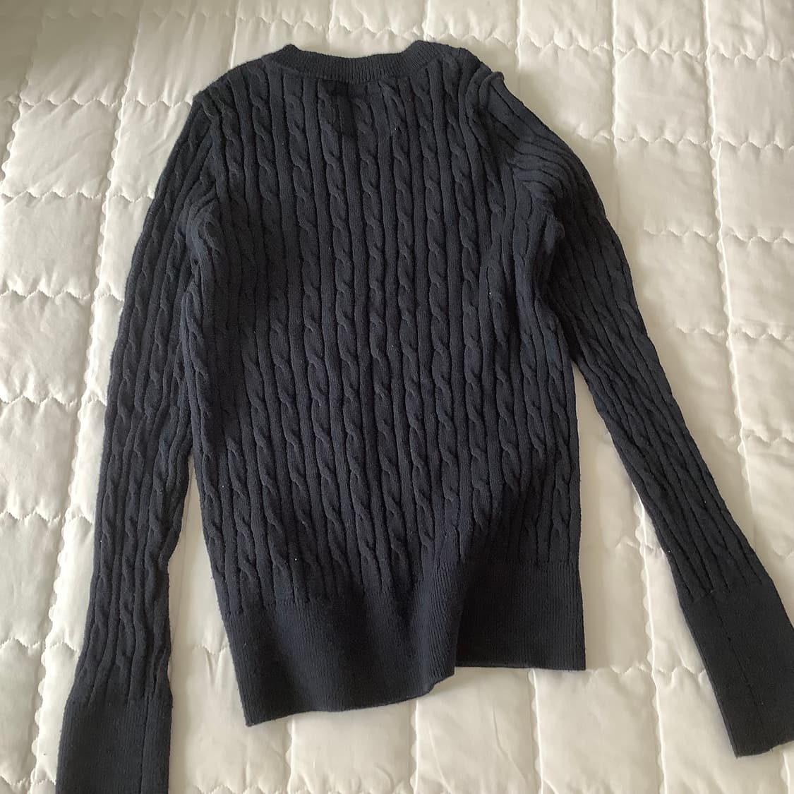 아베크롬비 네이비 슬림핏 무스 로고 니트 스웨터 상품이미지4