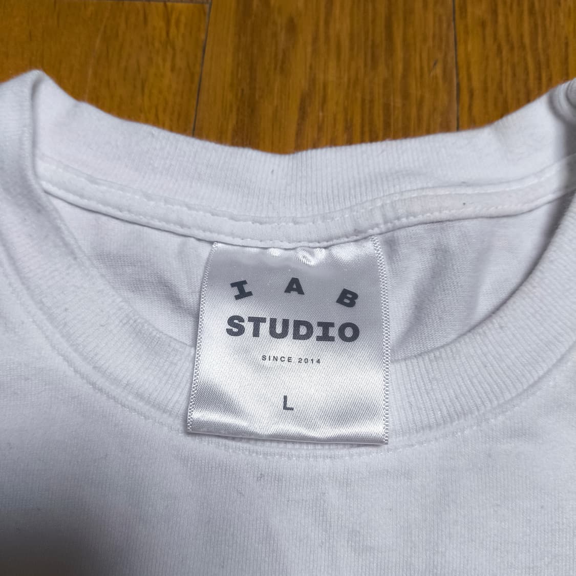 [L] IAB STUDIO 아이앱 스튜디오 티셔츠 상품이미지5