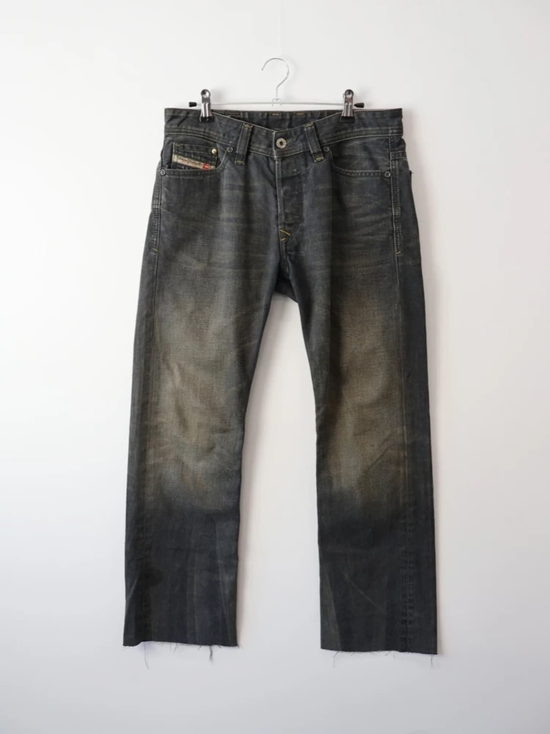 Diesel Viker Dirty Wash Jeans 상품이미지4
