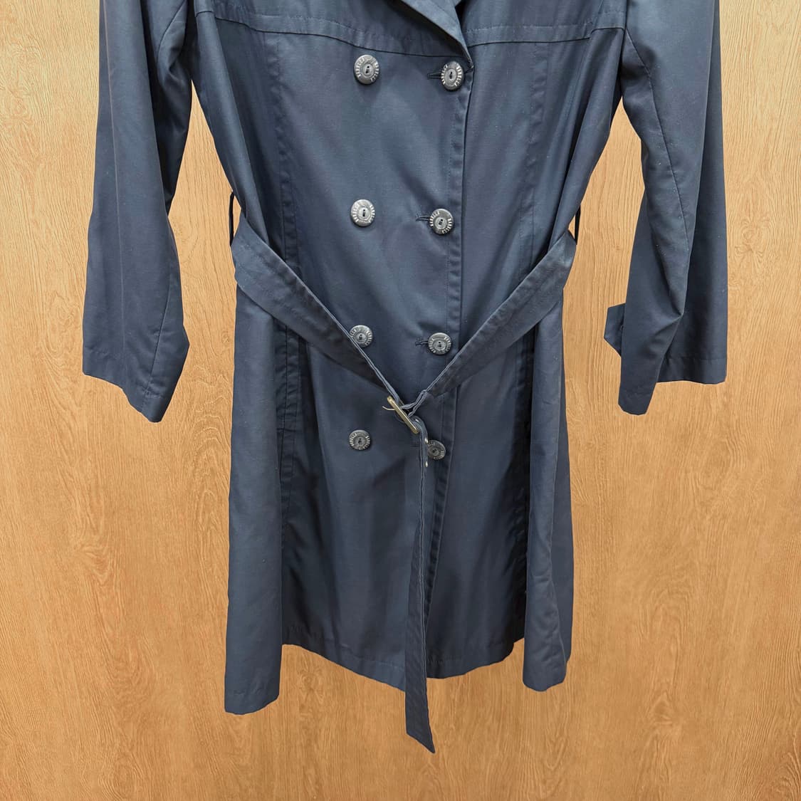 마렐라 트렌치 미디 코트 견장 더블 버튼 벨트 스트랩 디테일 네이비 상품이미지5