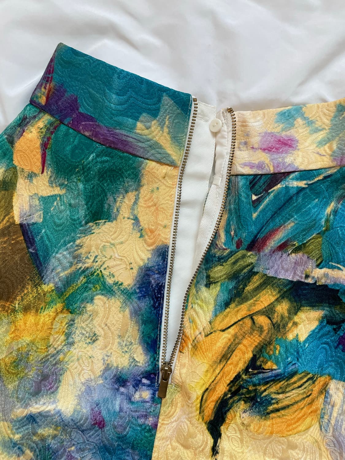 H&M Watercolor Textured Skater Skirt 상품이미지6