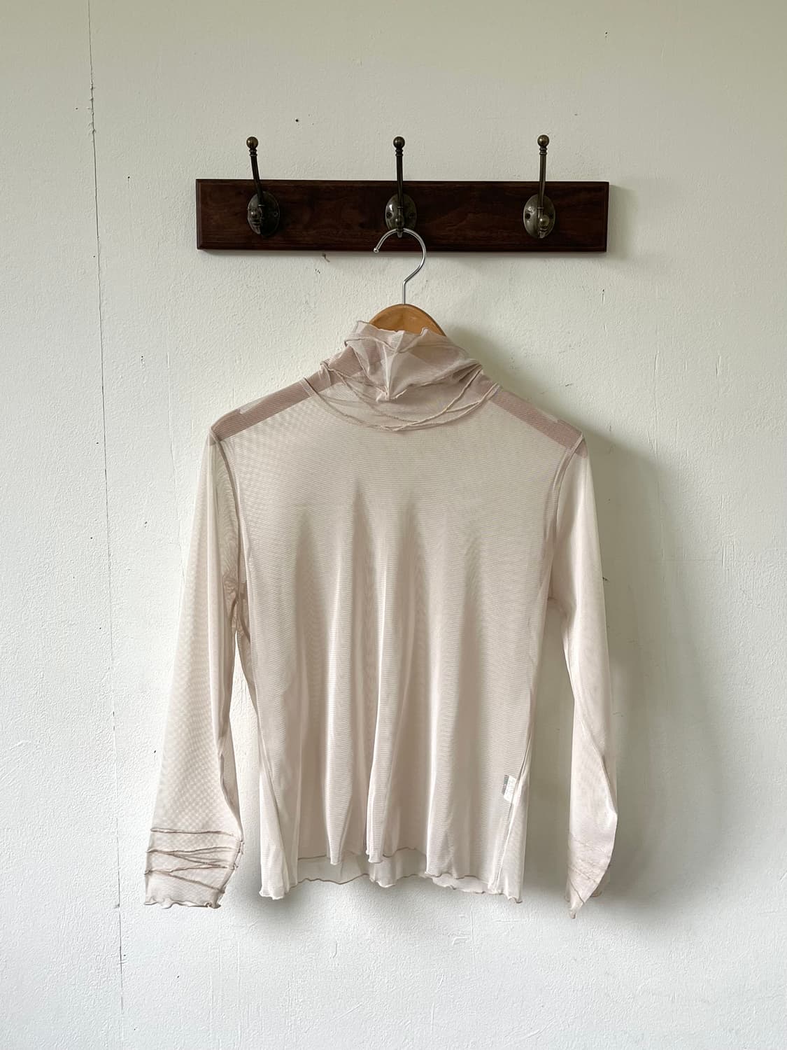 Next Scene 베이지 시스루 터틀넥 상품이미지1