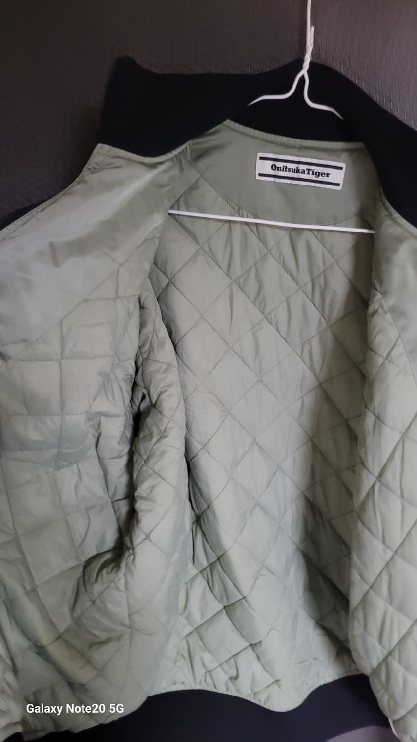 오니츠카 타이거 봄버자켓 상품이미지3