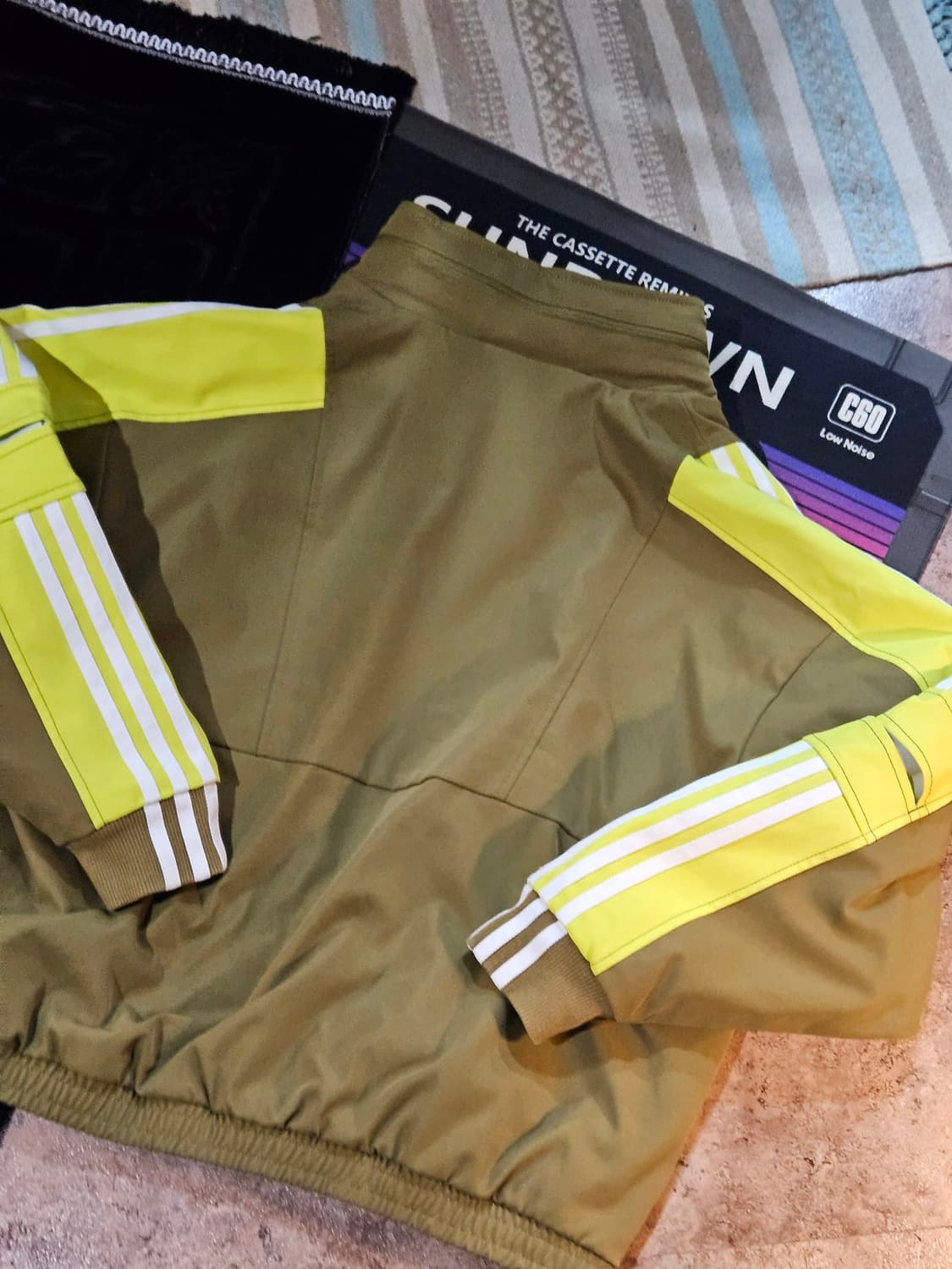 adidas 아디다스 카키 트랙 자켓
 상품이미지4