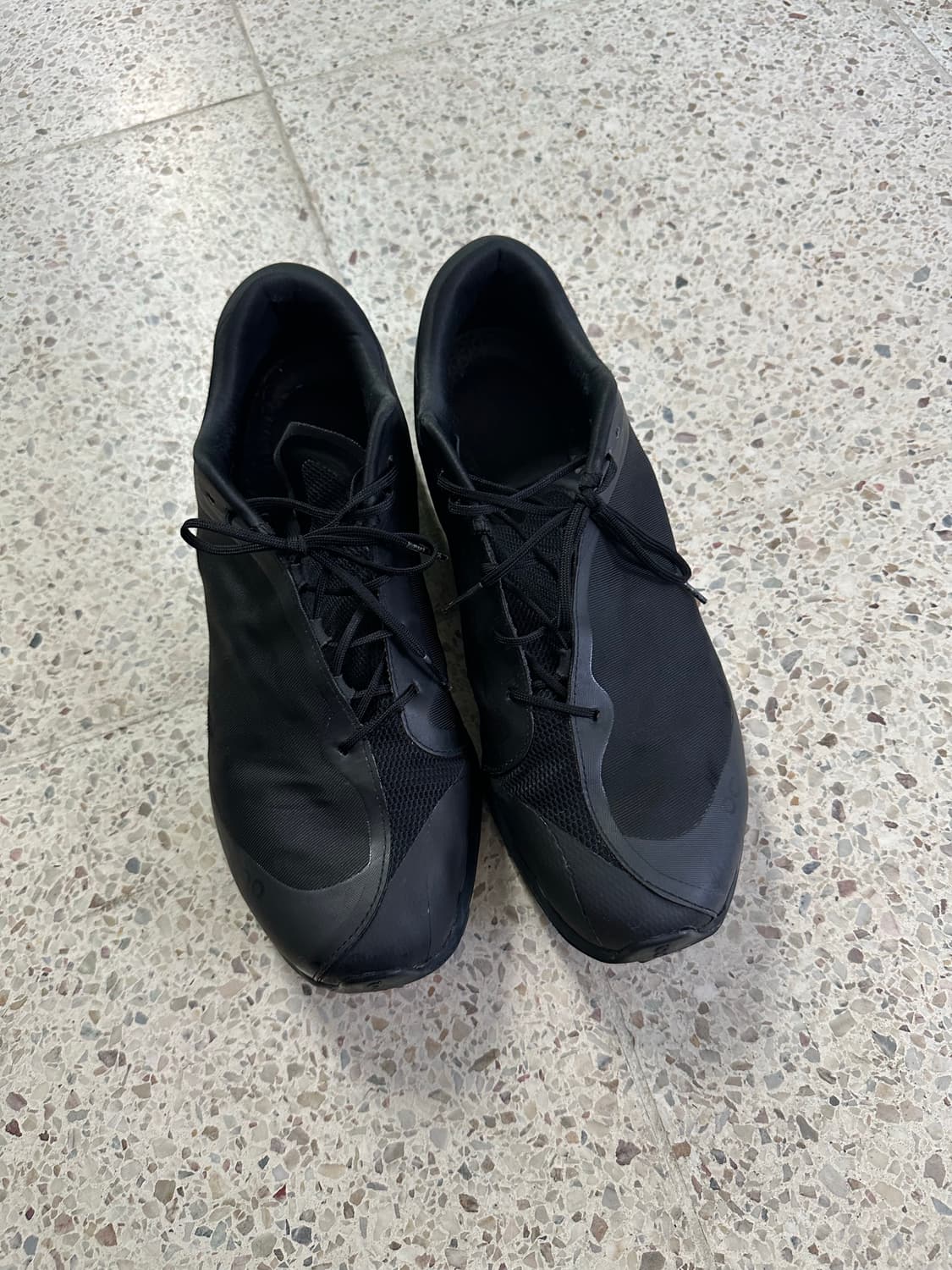 온러닝 파프 클라우드벤처 피크 블랙 300 상품이미지1