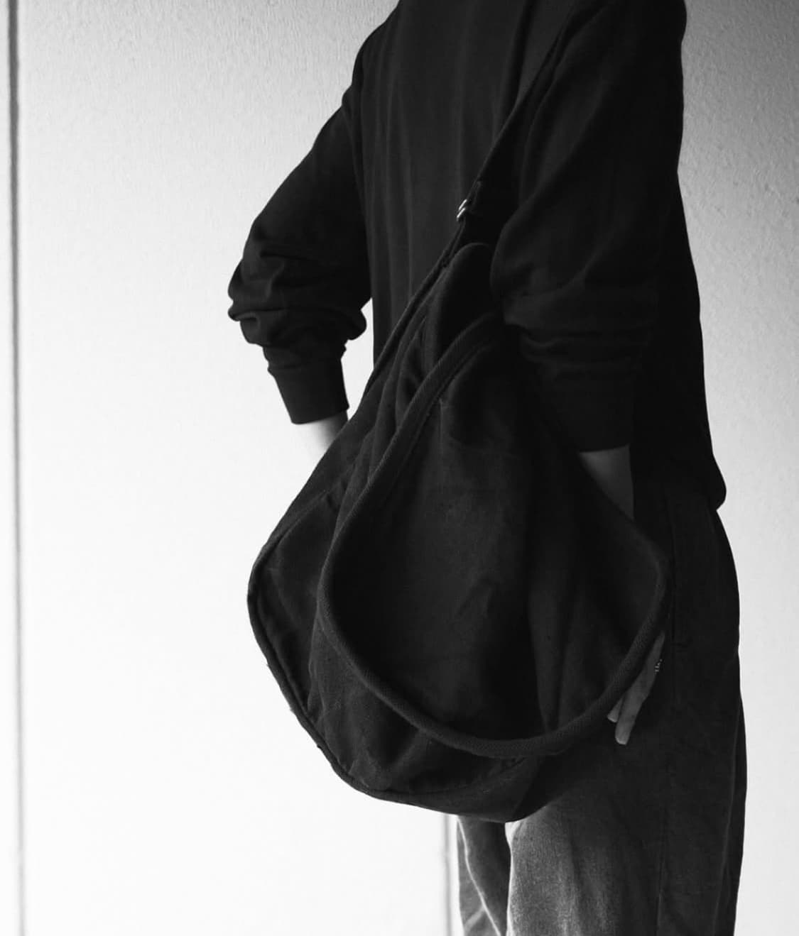 25aw 코모리 헴프덕 숄더백 상품이미지3