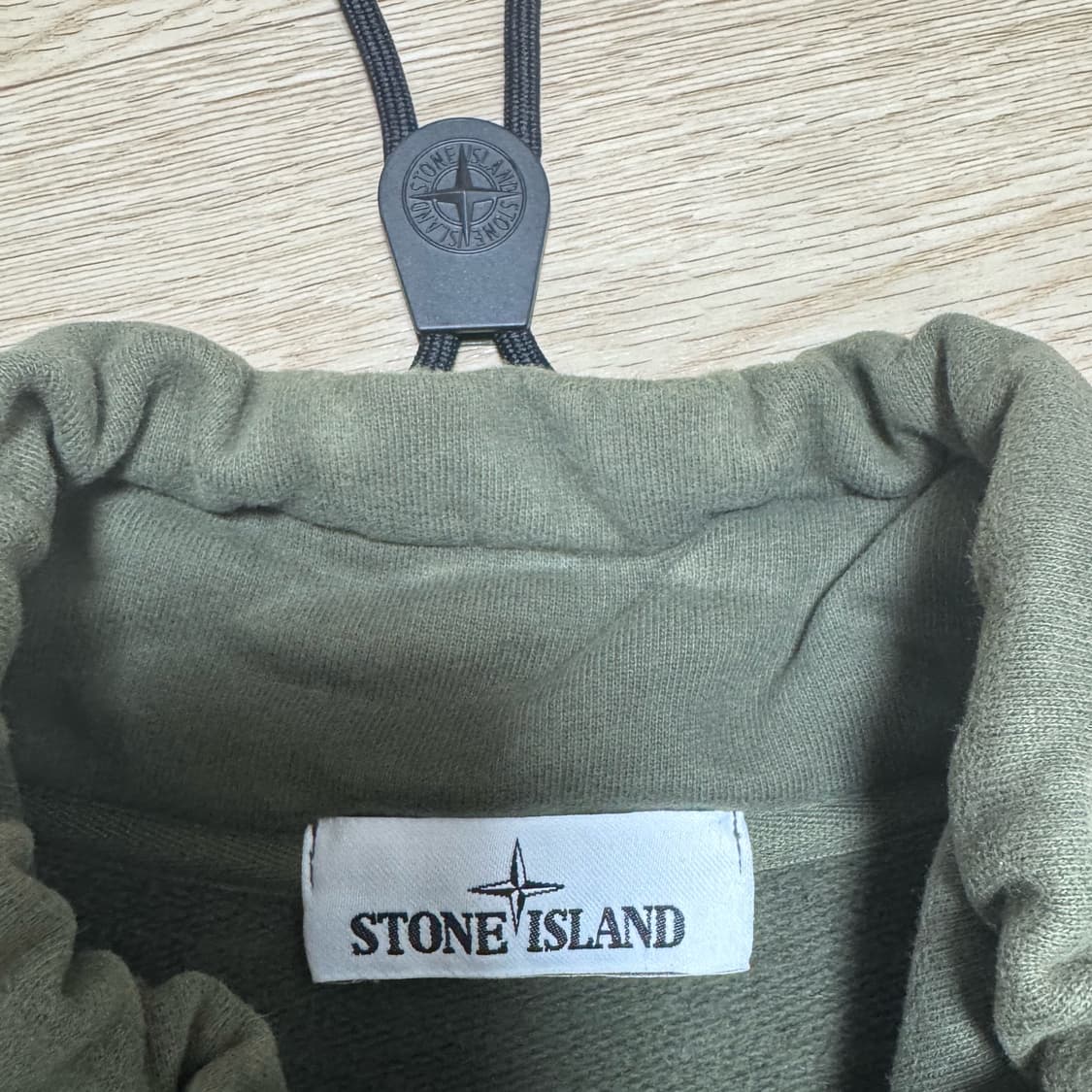 스톤 아일랜드 반집업 아노락 기모 맨투맨 M 상품이미지7
