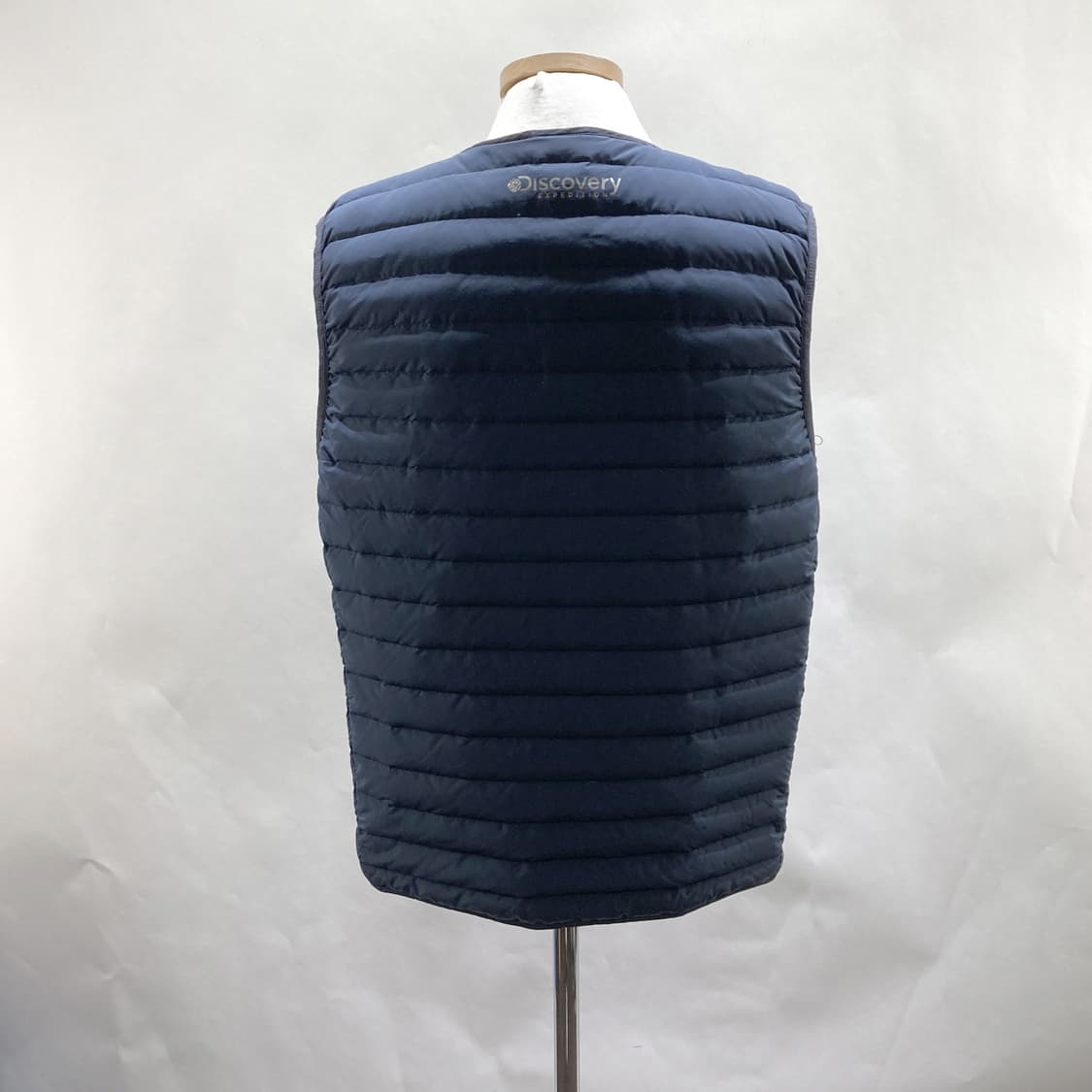 디스커버리 남성구스다운경량조끼 네이비 L  상품이미지3