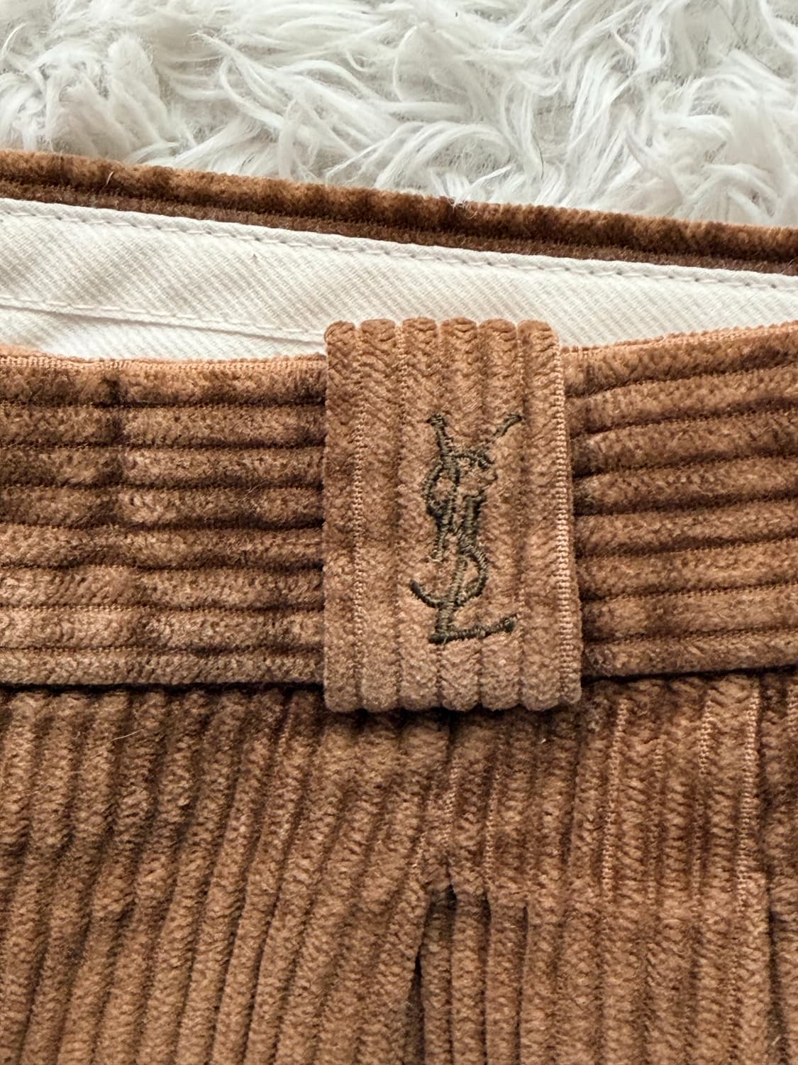 Yves Saint Laurent (YSL) 입생로랑 코듀로이 팬츠 상품이미지2