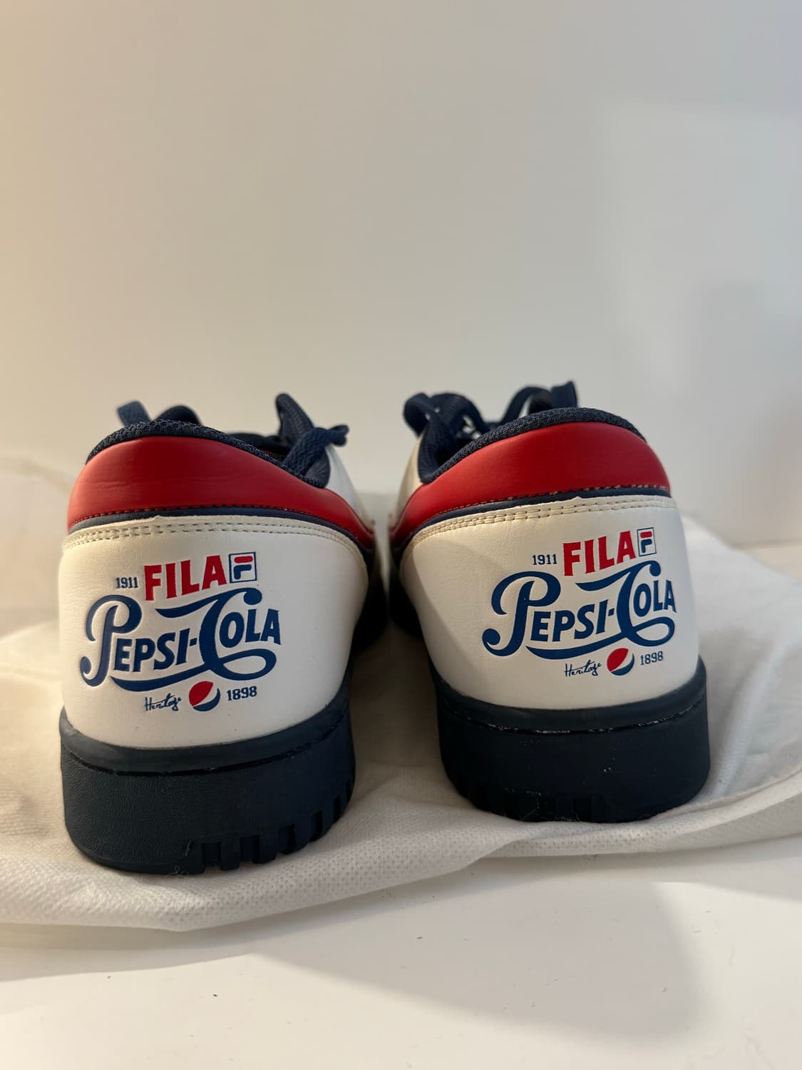 휠라x코카콜라 스니커즈(280mm) 상품이미지4