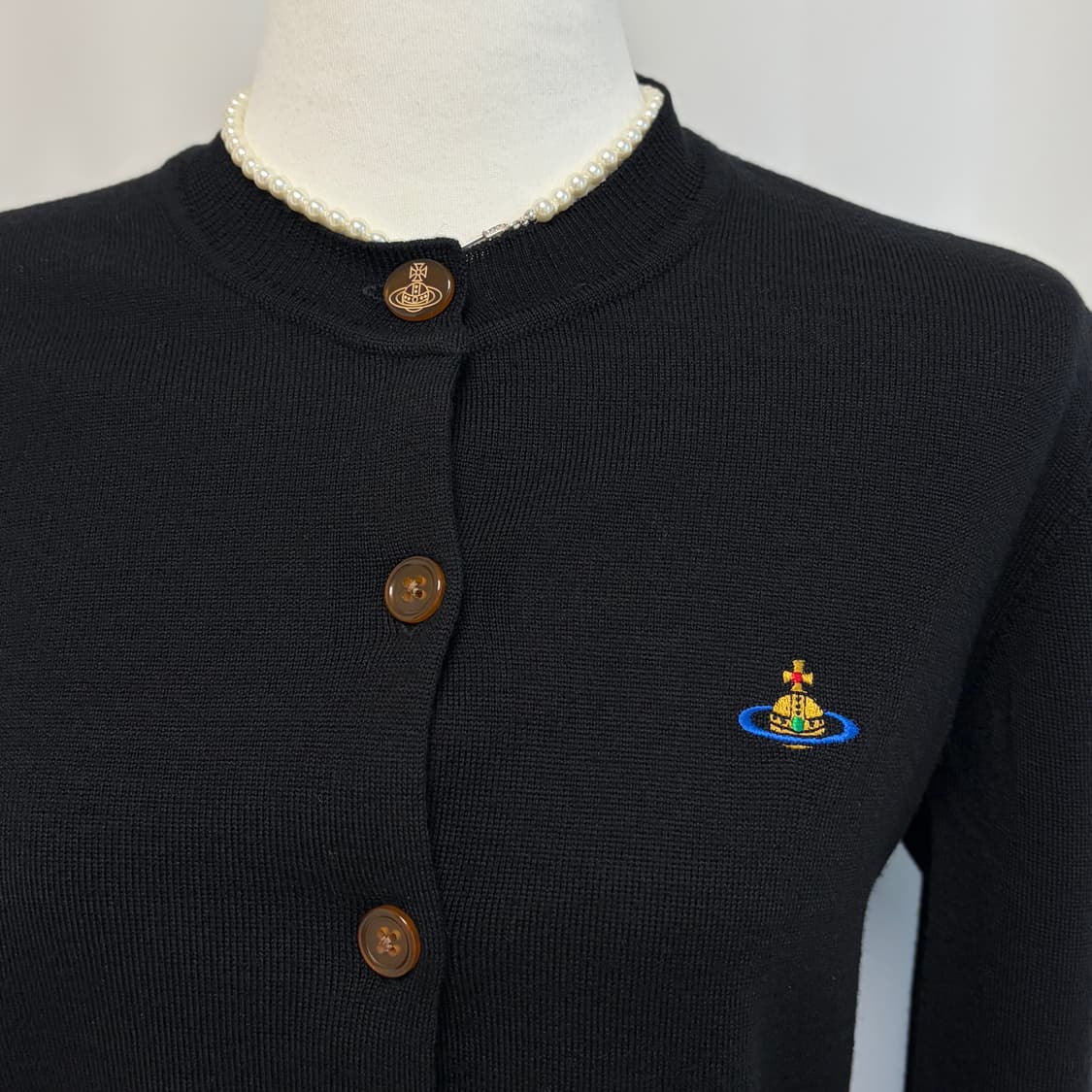 비비안웨스트우드 베아 버진울 가디건 블랙 상품이미지6