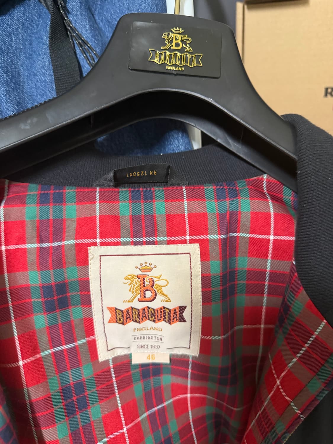 바라쿠타 G9 네이비 46사이즈 판매합니다 상품이미지2