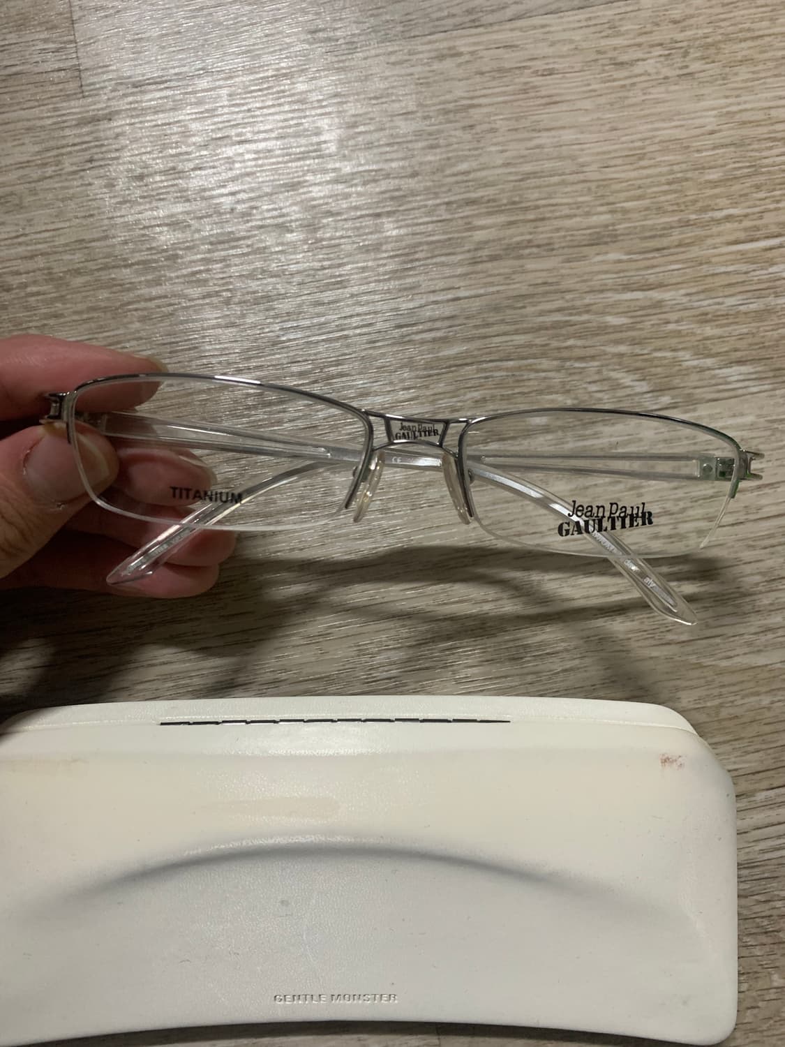 장폴고티에 티타늄 안경테 상품이미지2