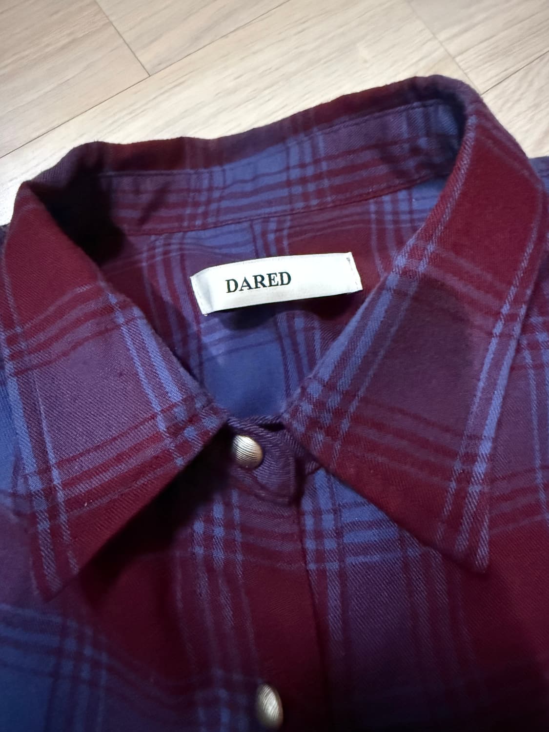 Dared 데어드 실버버튼 셔츠 상품이미지3