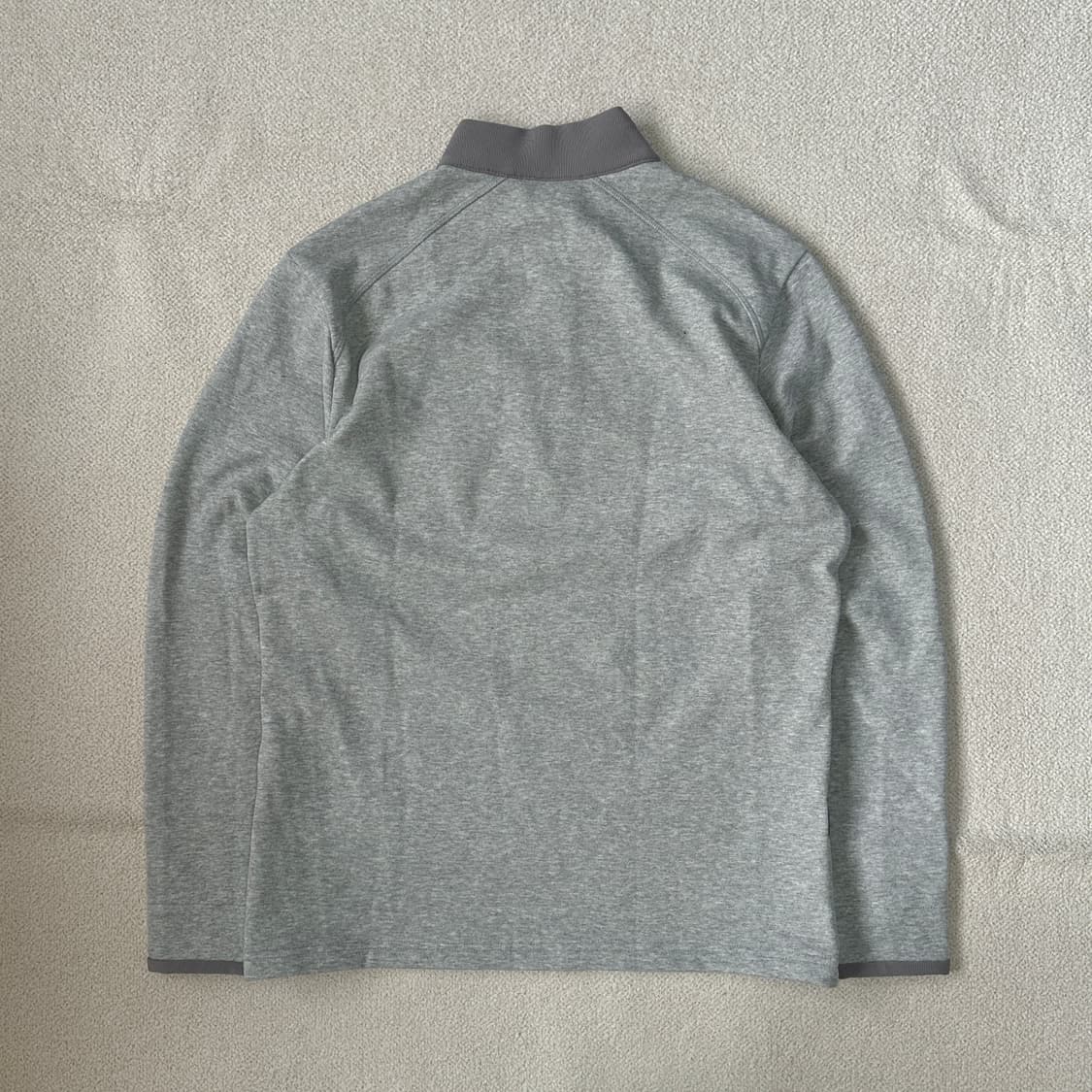 밀레 그랜즈 집업 티셔츠 상품이미지3