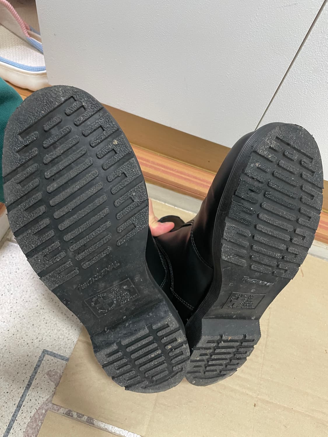 닥터마틴 2976 모노 첼시 부츠 (uk8) 42사이즈(280) 상품이미지6