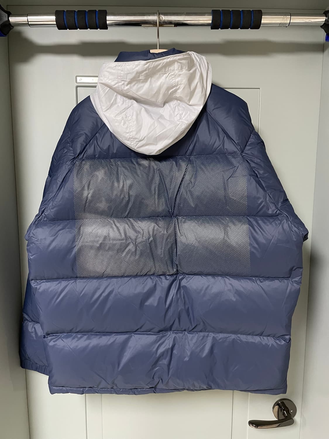 [새상품] 예스아이씨 덕다운 패딩 L 사이즈 상품이미지3