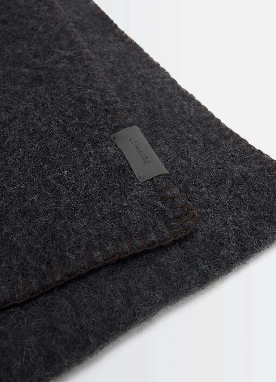 르메르 머플러! 얼바닉30 더로우 마르지엘라 에토스 문달 포터리 프라다 상품이미지5