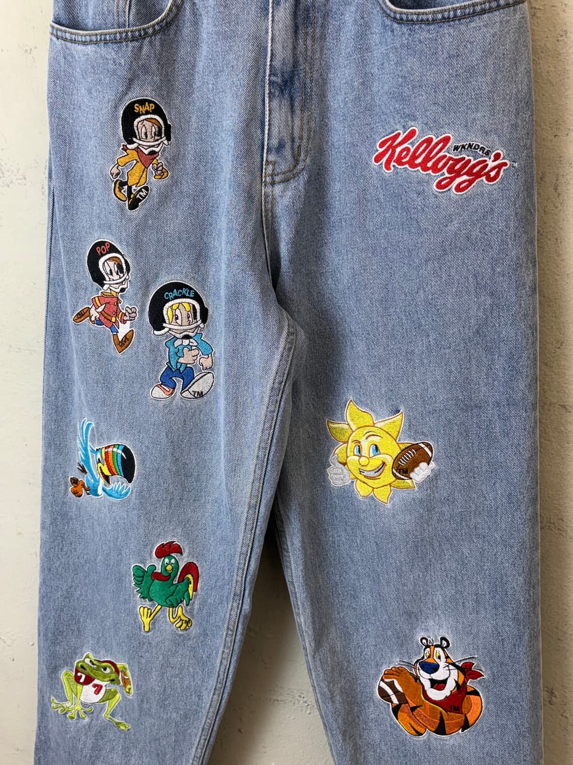 위캔더스 켈로그 패치 데님 팬츠 상품이미지7