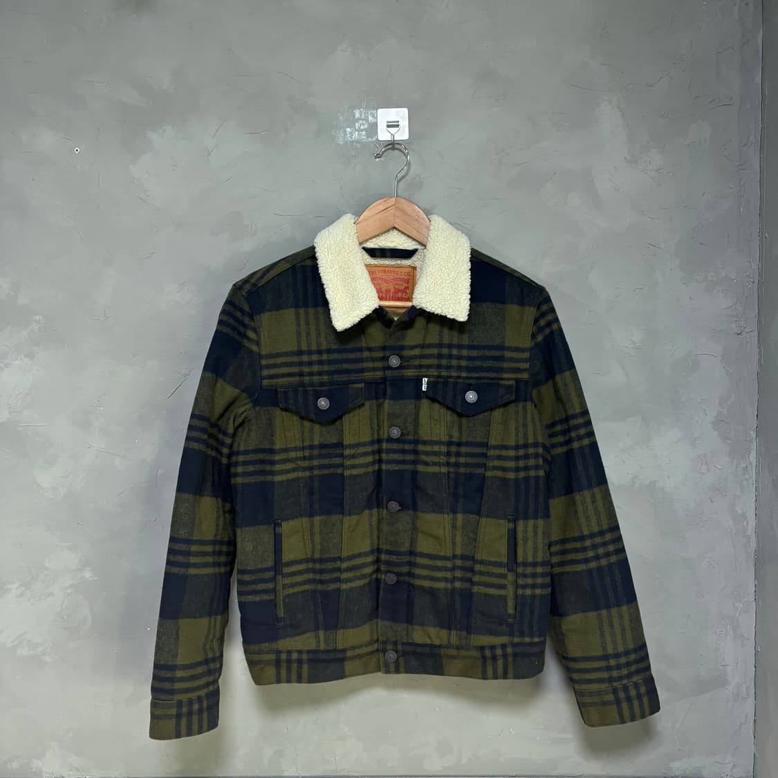리바이스 체크패턴 쉐르파 자켓 상품이미지1