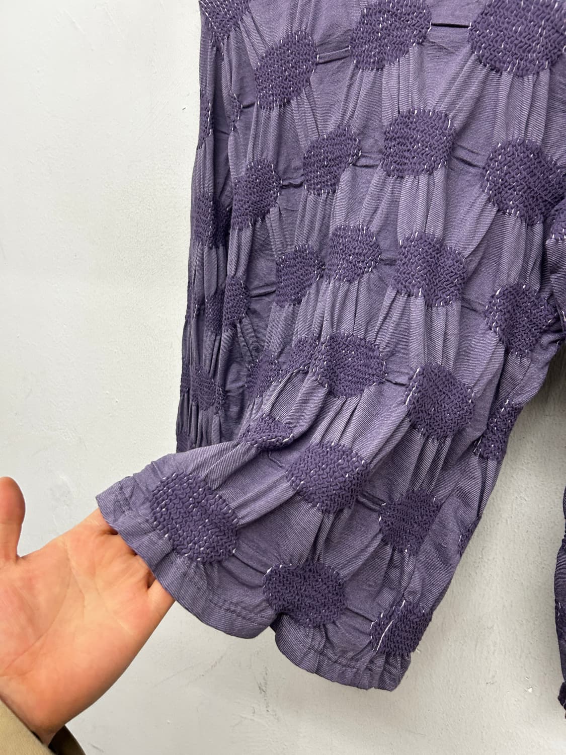 재팬 메이드 플리츠 패턴 롱 슬리브 상품이미지3