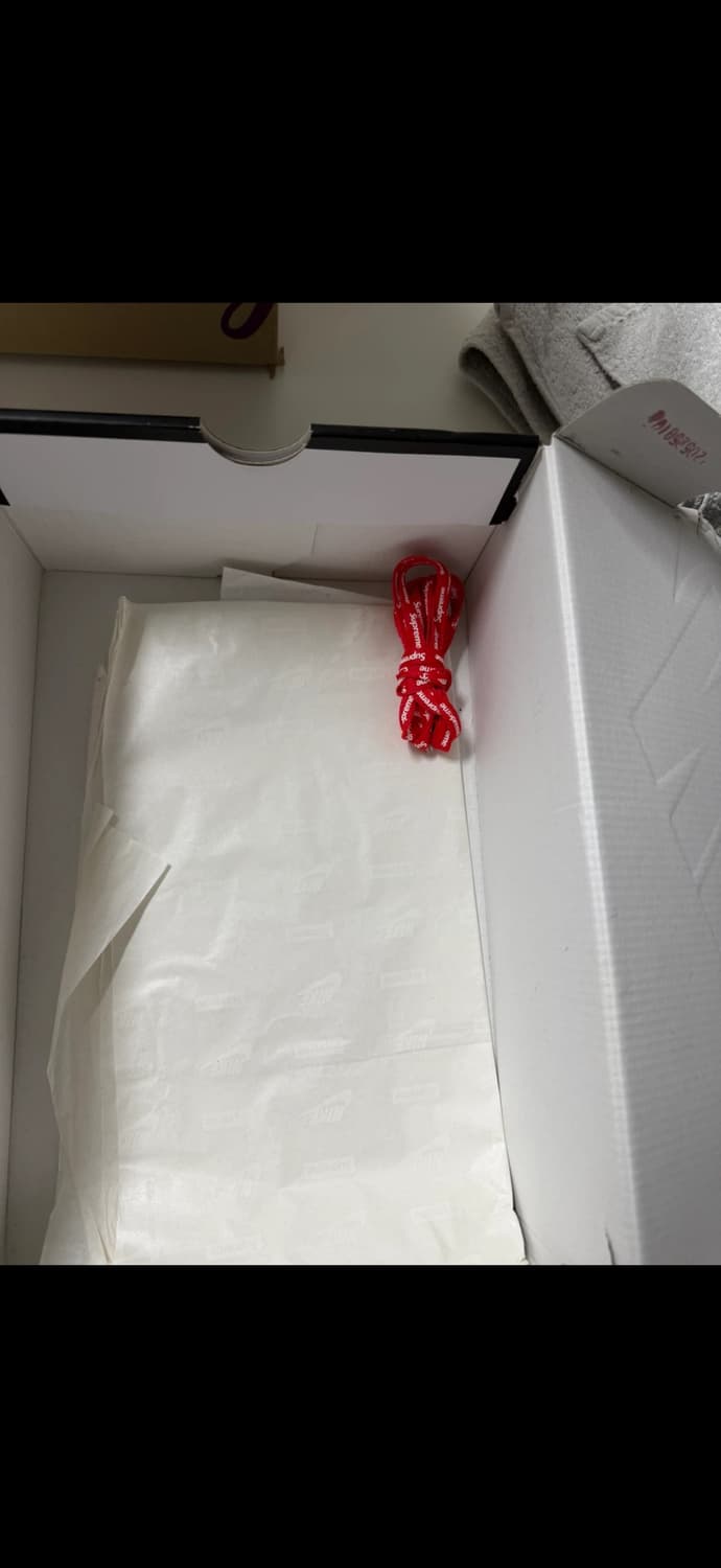 [풀구성/새제품]슈프림 나이키 에어포스 화이트 290 상품이미지3