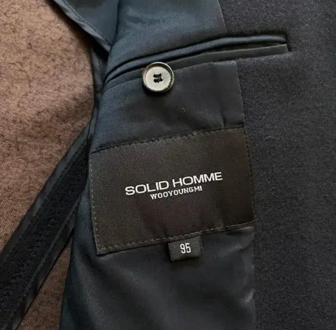 솔리드옴므 우영미 XS 슬림핏 95 슬렌더 자켓 실루엣  상품이미지4