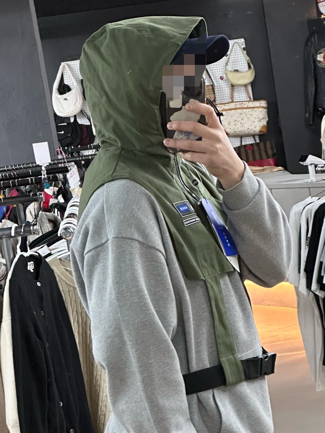 🔥알파 인더스트리 x 아더에러 MA-1 후드 베스트 세이지🔥 상품이미지2