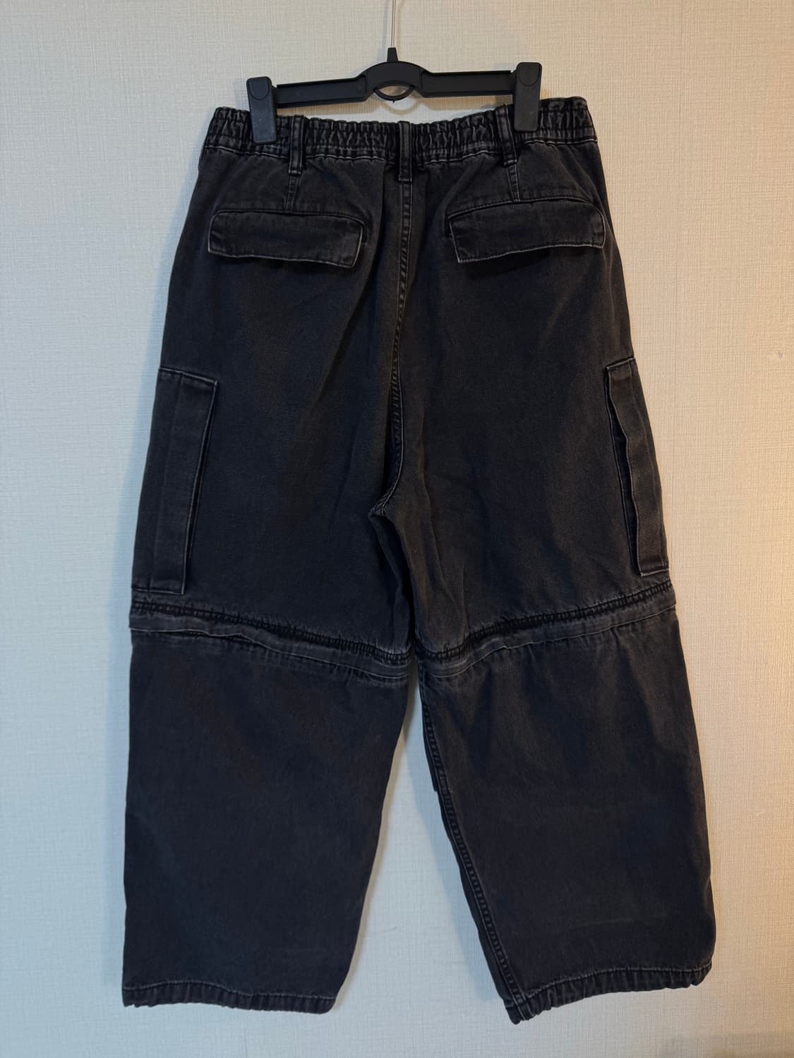 [M]GU x 언더커버 데님 컨버터블 와이드 카고 팬츠 다크 그레이 상품이미지2