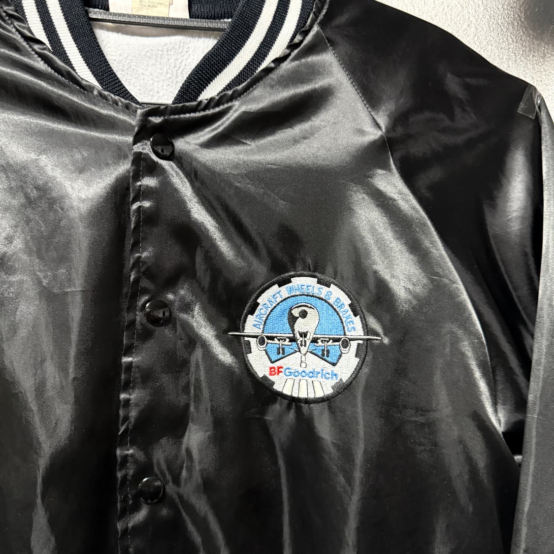 Hartwell USA 올드스쿨 굿리치 사틴 바시티 자켓 상품이미지3