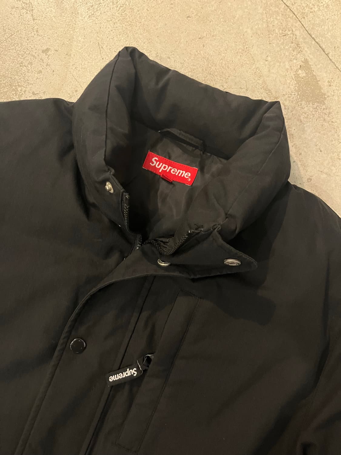 슈프림 우주인 퍼피자켓 상품이미지4