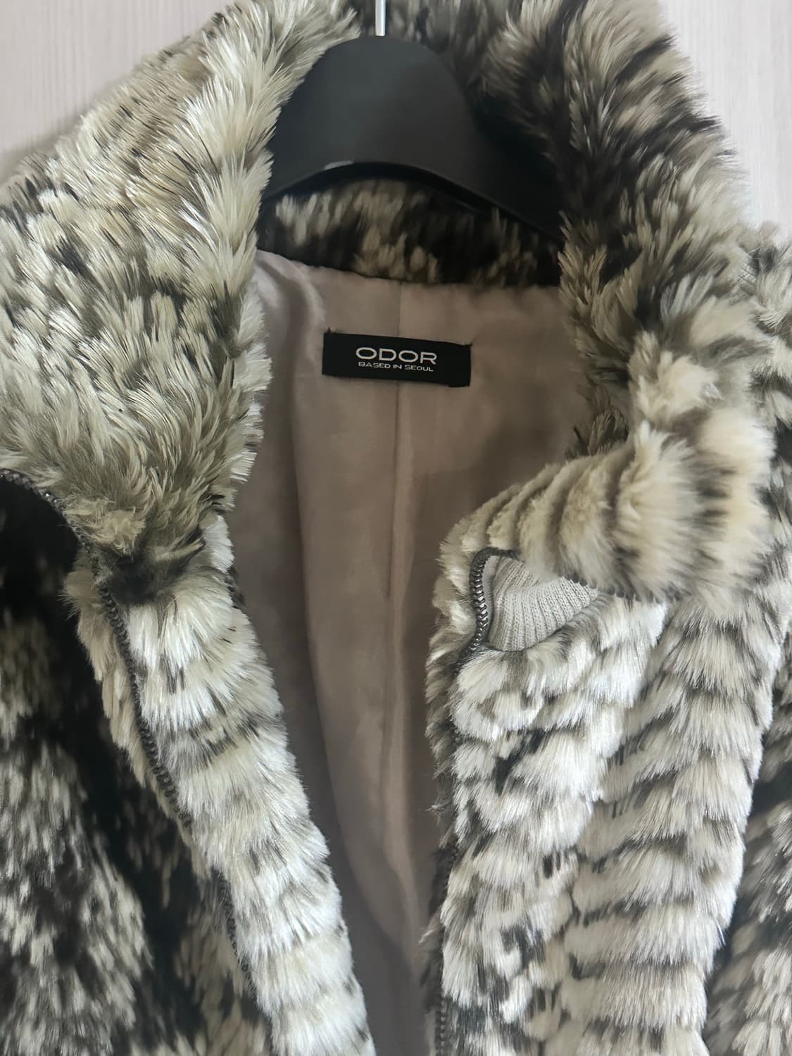 Odor 오도어 퍼 자켓 상품이미지3