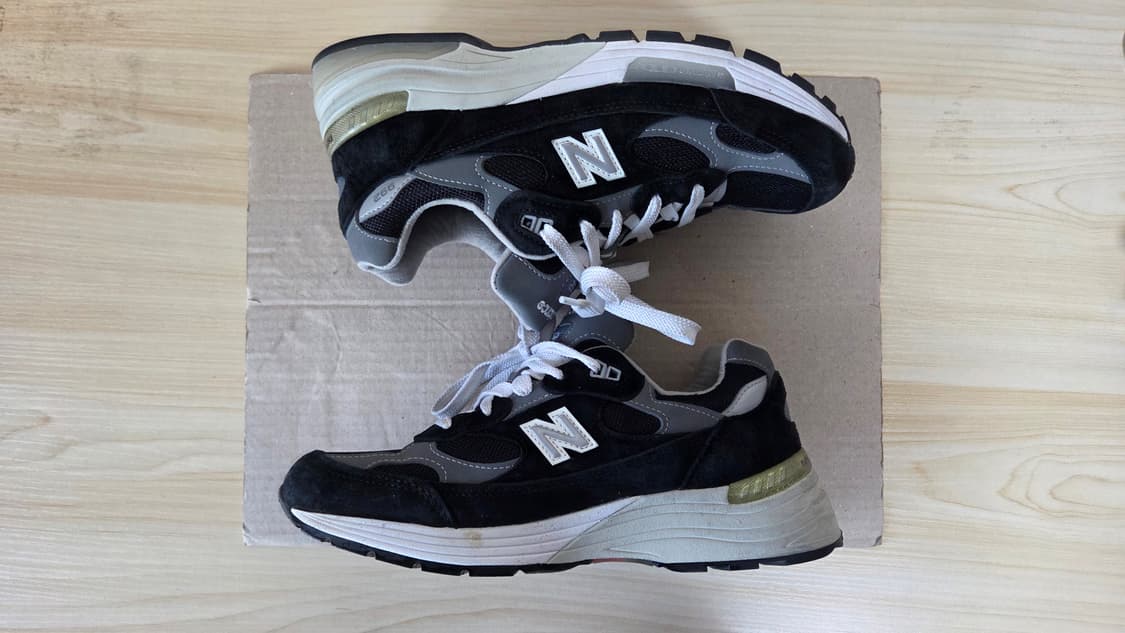 뉴발란스 992 블랙 / 그레이 상품이미지4