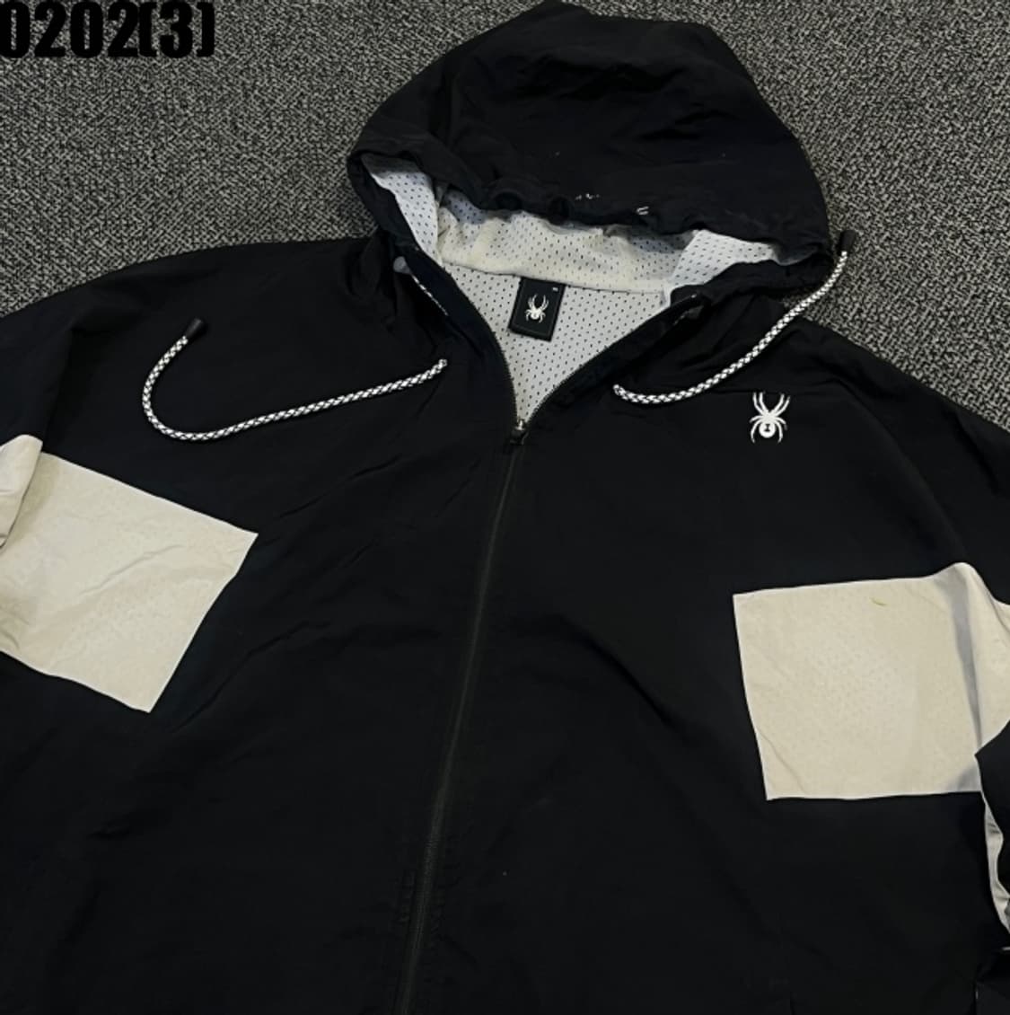 스파이더 바람막이 자켓 상품이미지2