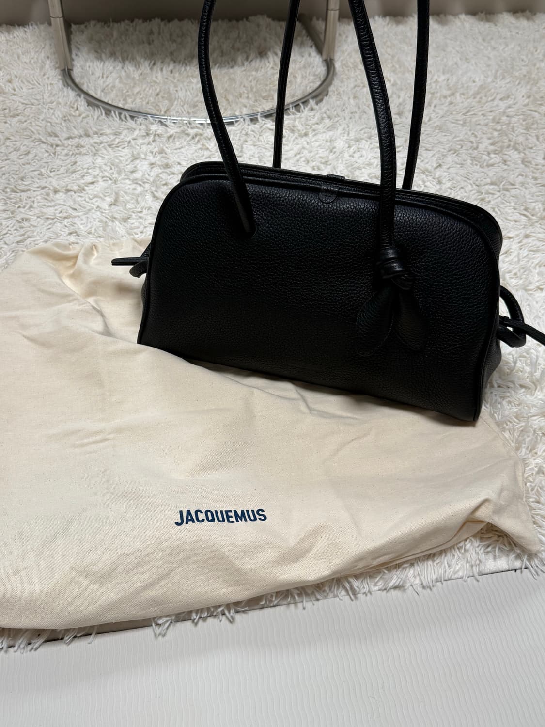 자크뮈스 투리스모 미디엄 블랙 상품이미지1